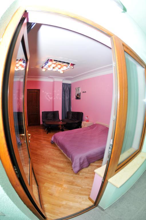 Hotel Relax Тбилиси Екстериор снимка