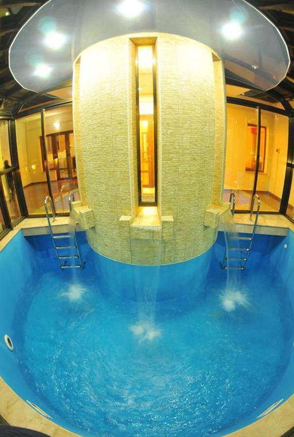 Hotel Relax Тбилиси Екстериор снимка